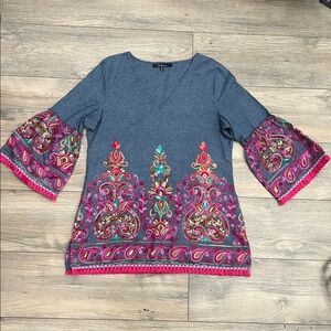 Calessa Boho Embroidered Bell Sleeve Tunic Top - Size M